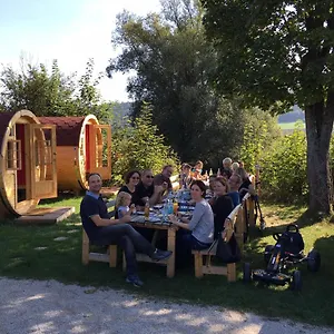  Resort Naturama - Naturparkcamping Und Fasshotel